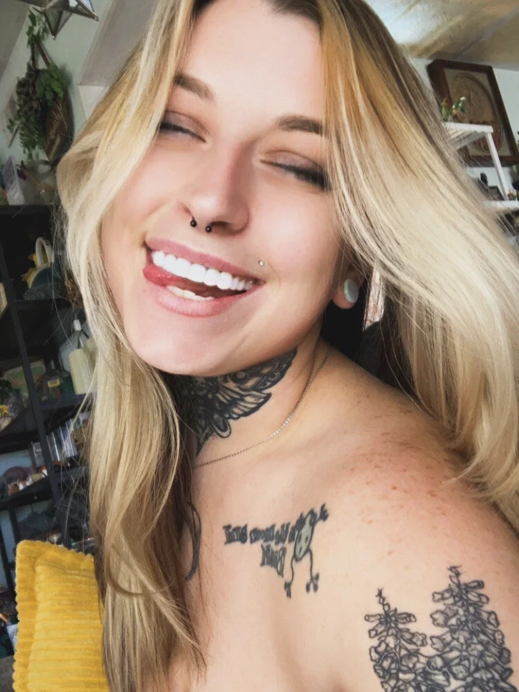 XXX Porn Photo of Nude Brat333 30