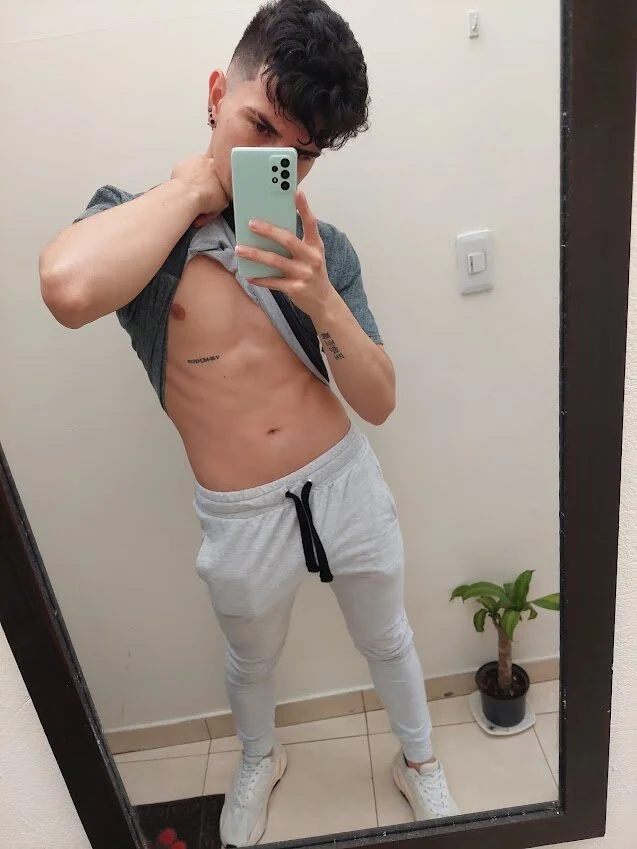 XXX Porn Photo of Nude LiamCossio_ 38