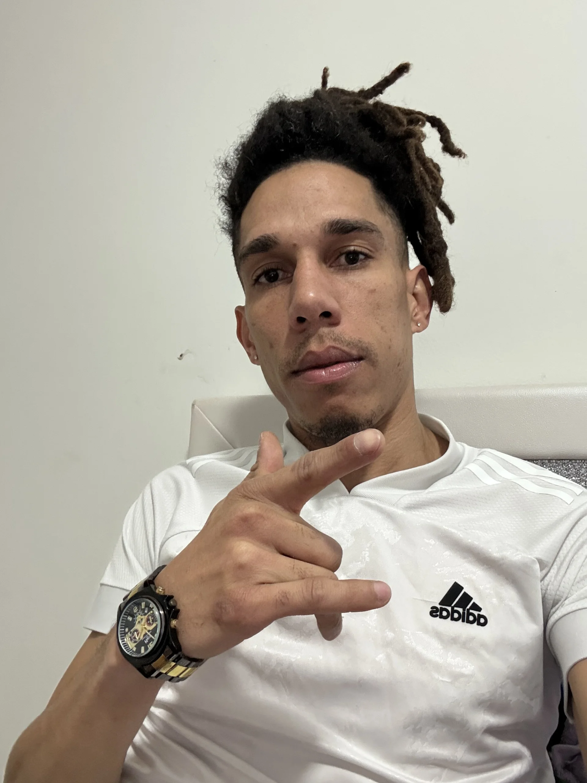 XXX Porn Photo of Nude Hkkkknjdkslcarlojajaj 4