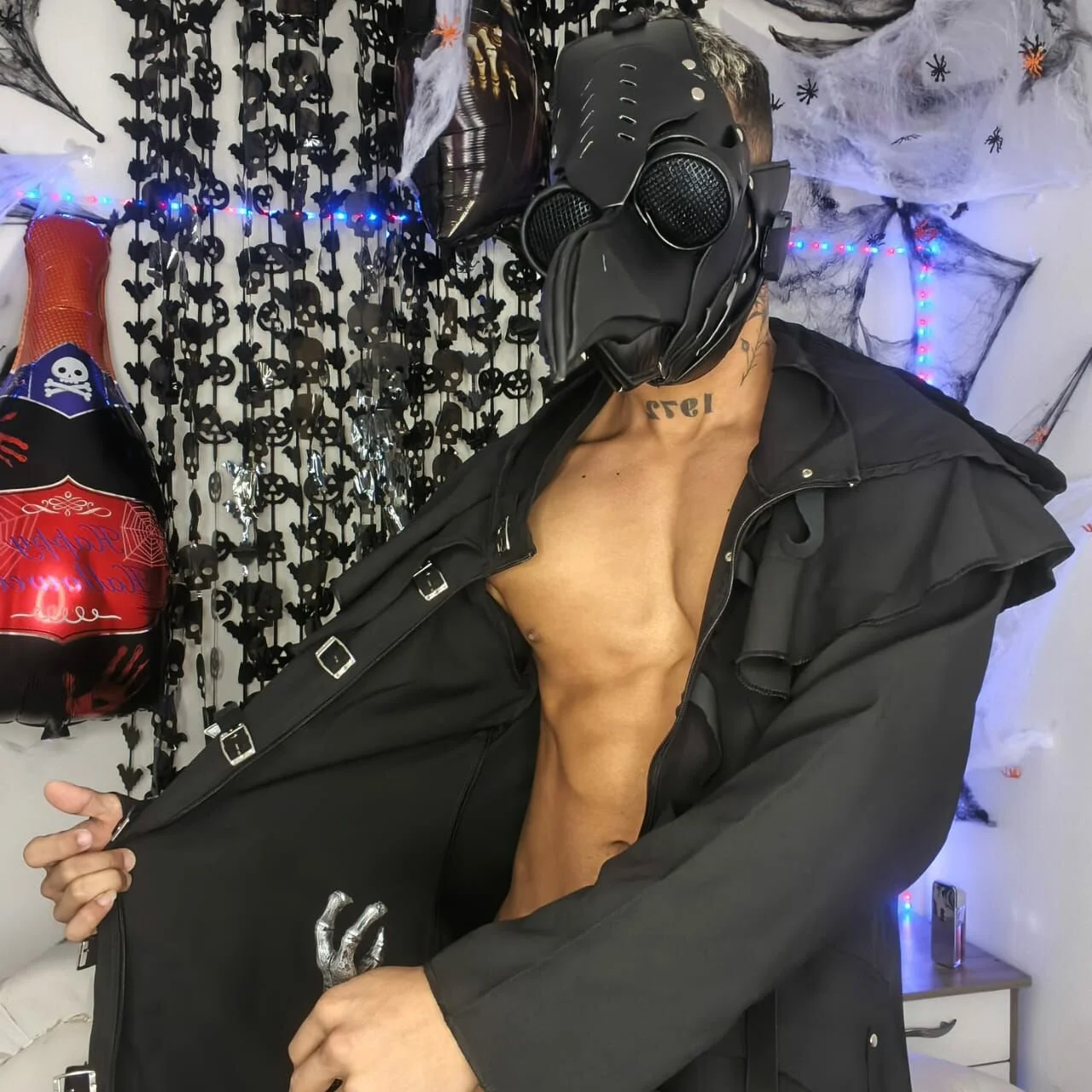 XXX Porn Photo of Nude Leonard_Price 65