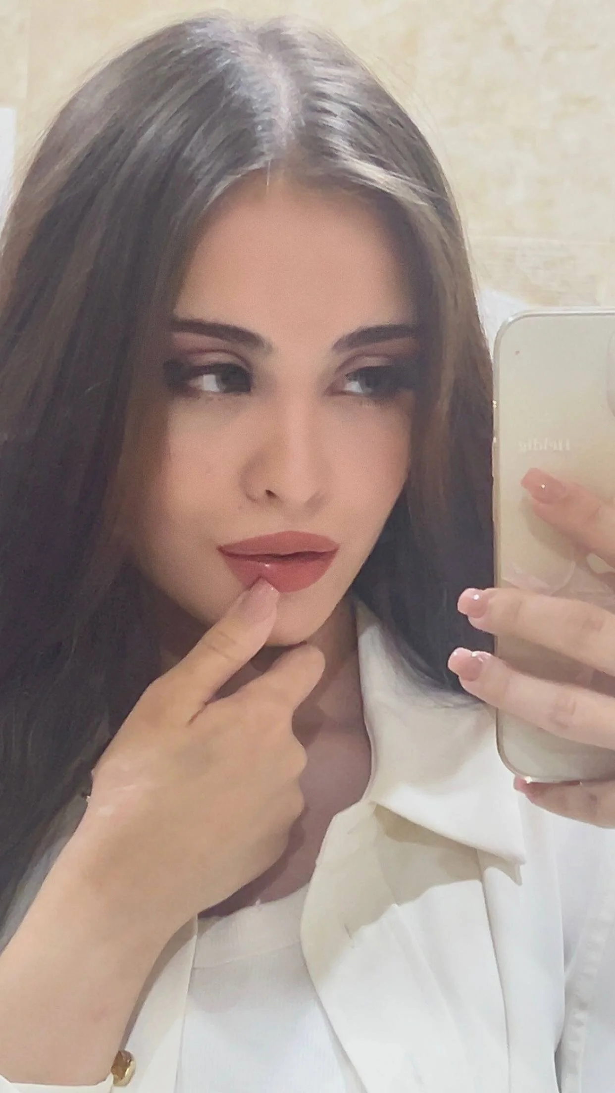 XXX Porn Photo of Nude luxe_girl 8
