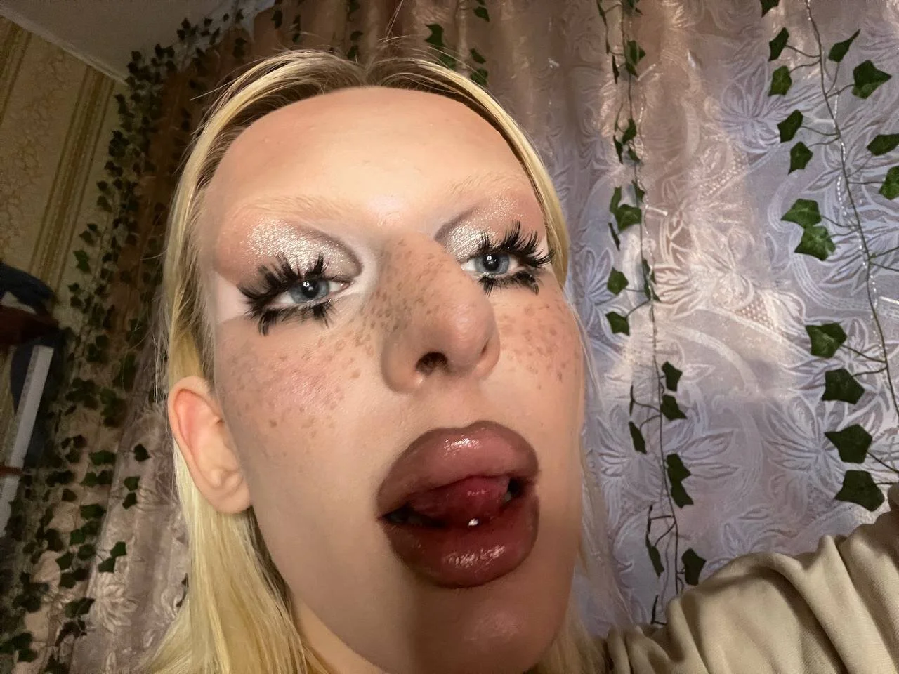 XXX Porn Photo of Nude LexieWintour 9