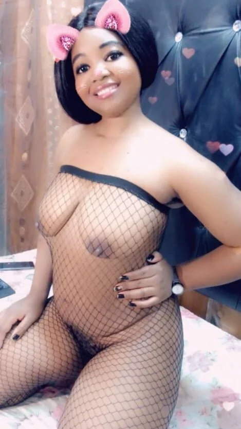 XXX Porn Photo of Nude Sexypresh302 6