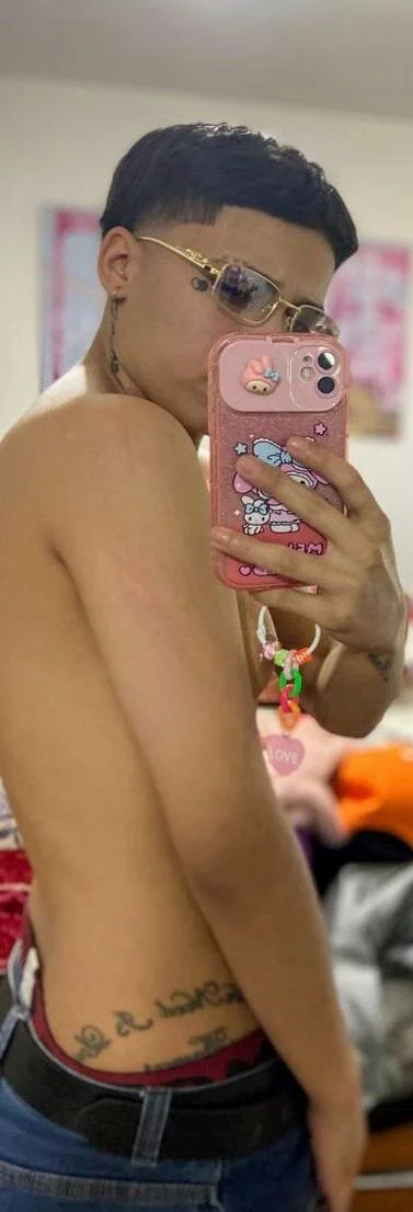 XXX Porn Photo of Nude Jonesliam23 13