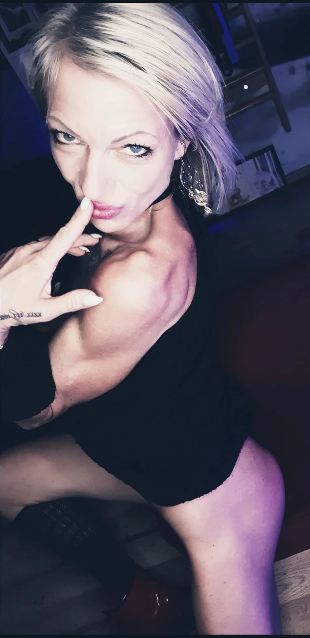 XXX Porn Photo of Nude TrophyMilf 9