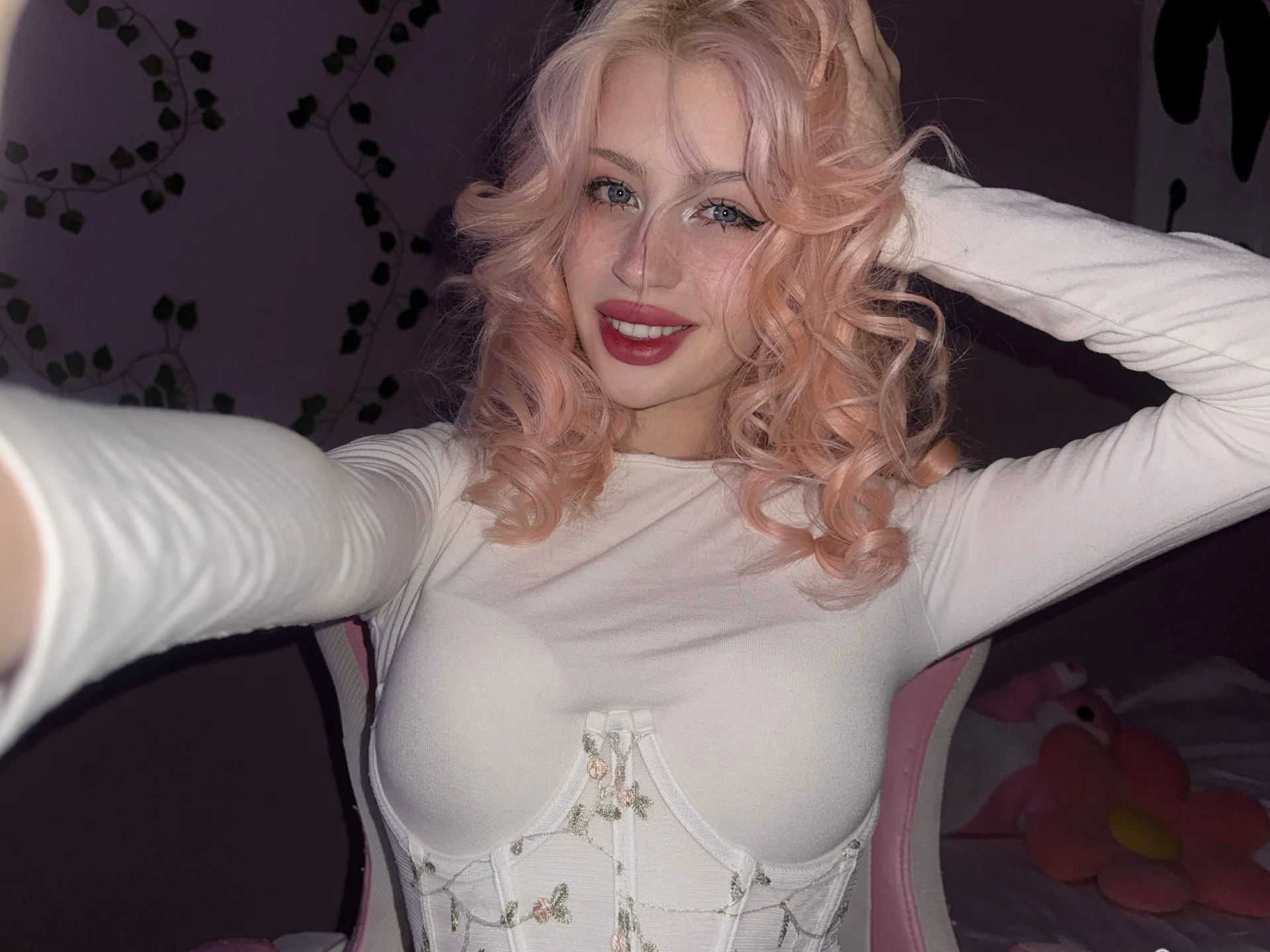 XXX Porn Photo of Nude milimoon 14