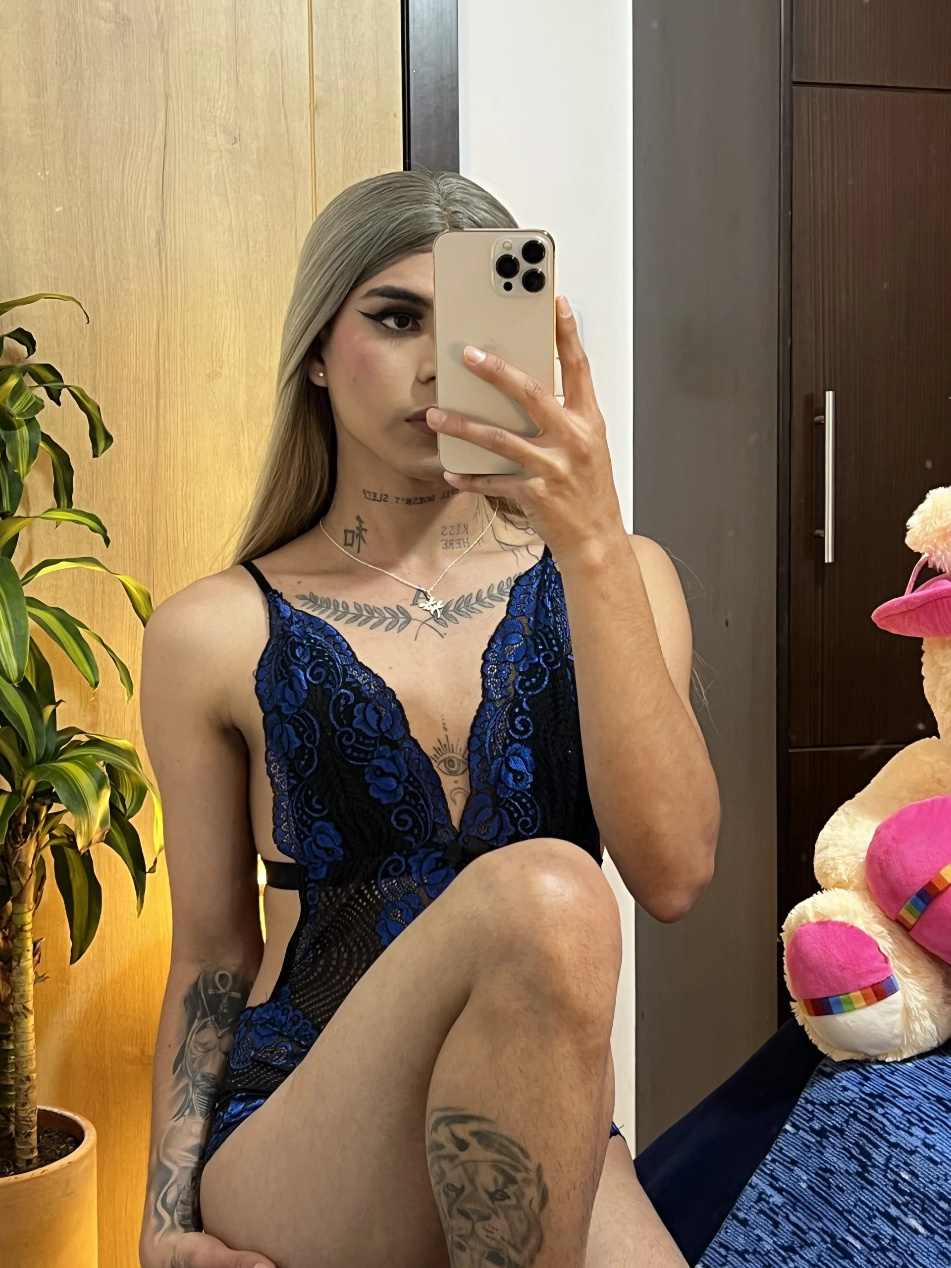 XXX Porn Photo of Nude alisoondrean_ 18