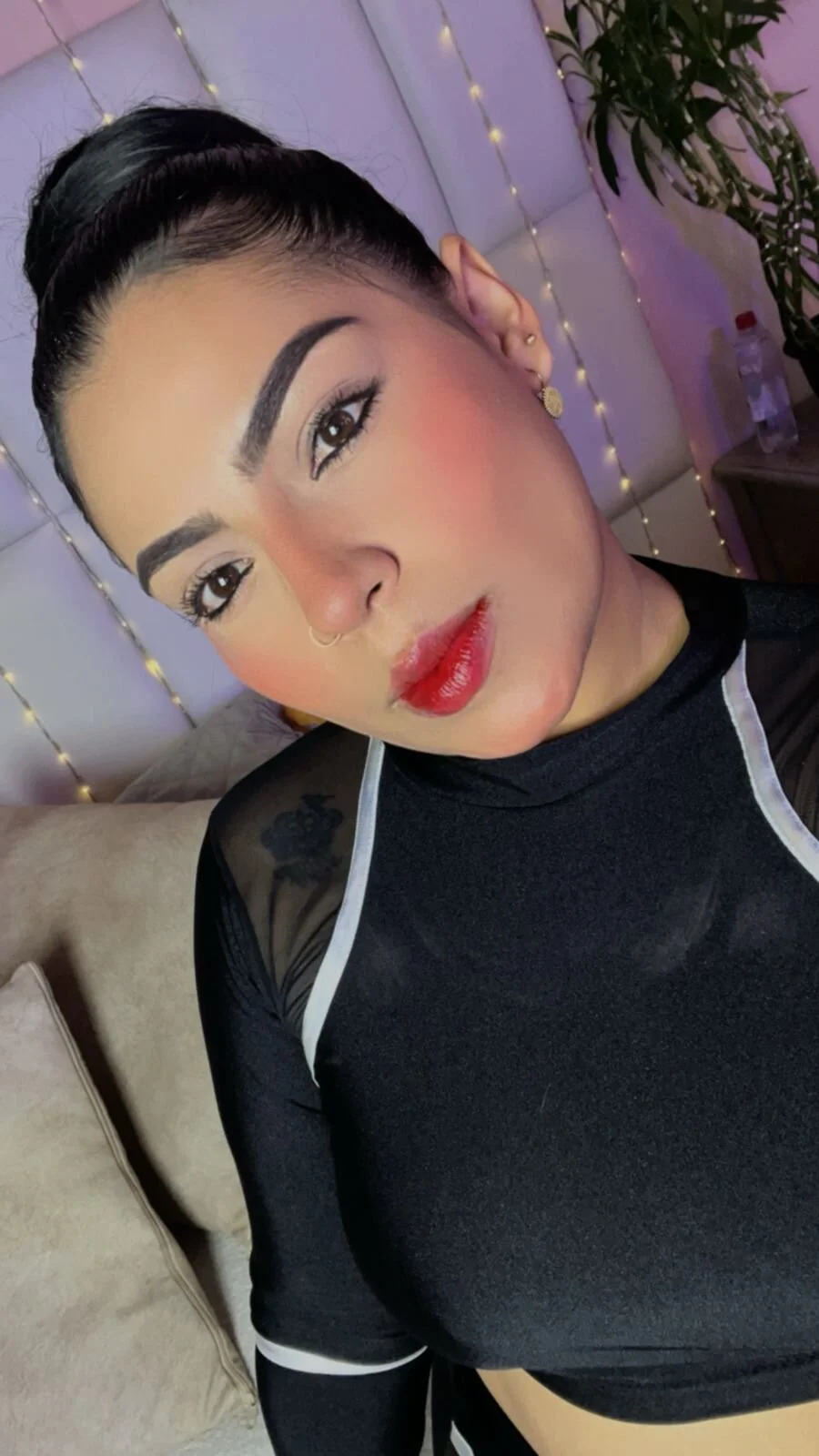 XXX Porn Photo of Nude kiana_cream 597