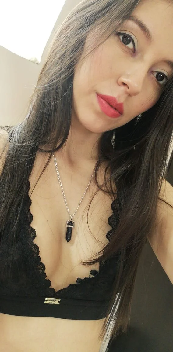 XXX Porn Photo of Nude skinnyandcute 4