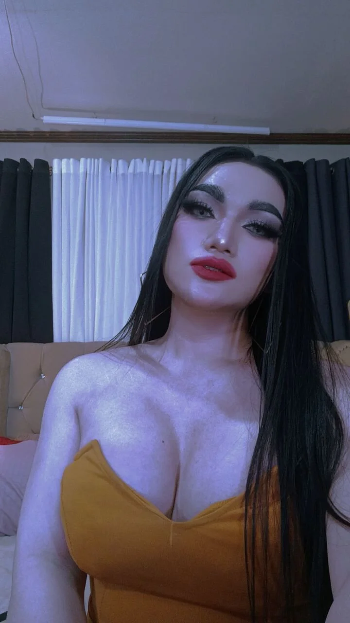 XXX Porn Photo of Nude AluraXJhanson 16