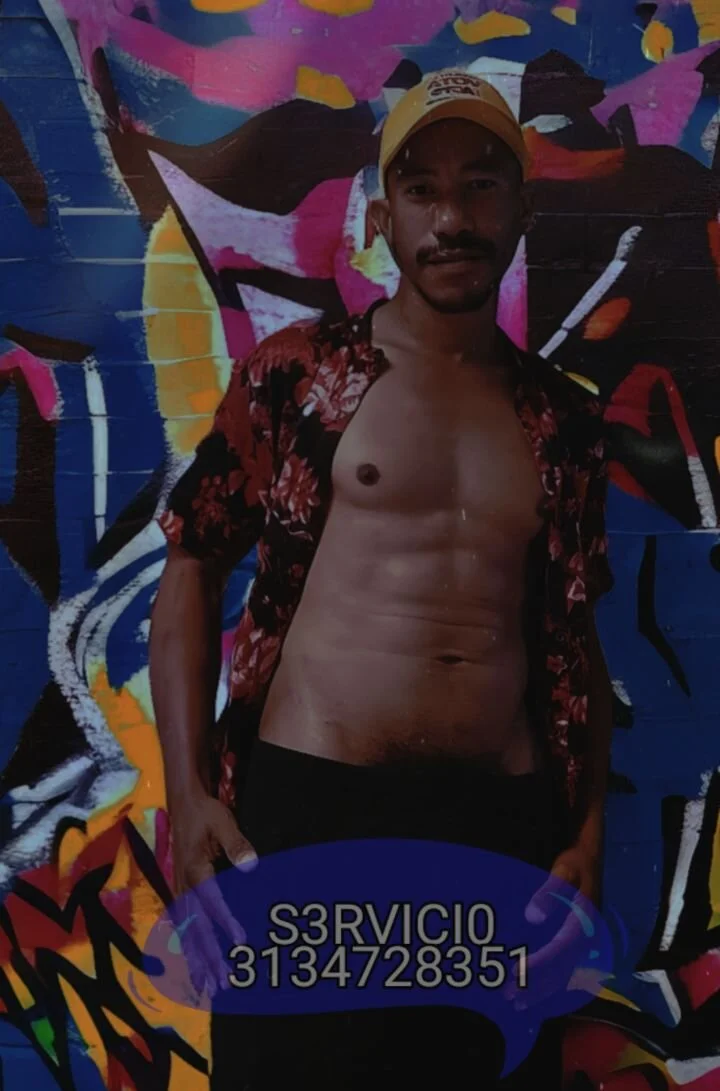 XXX Porn Photo of Nude Kratos-Moreno 9