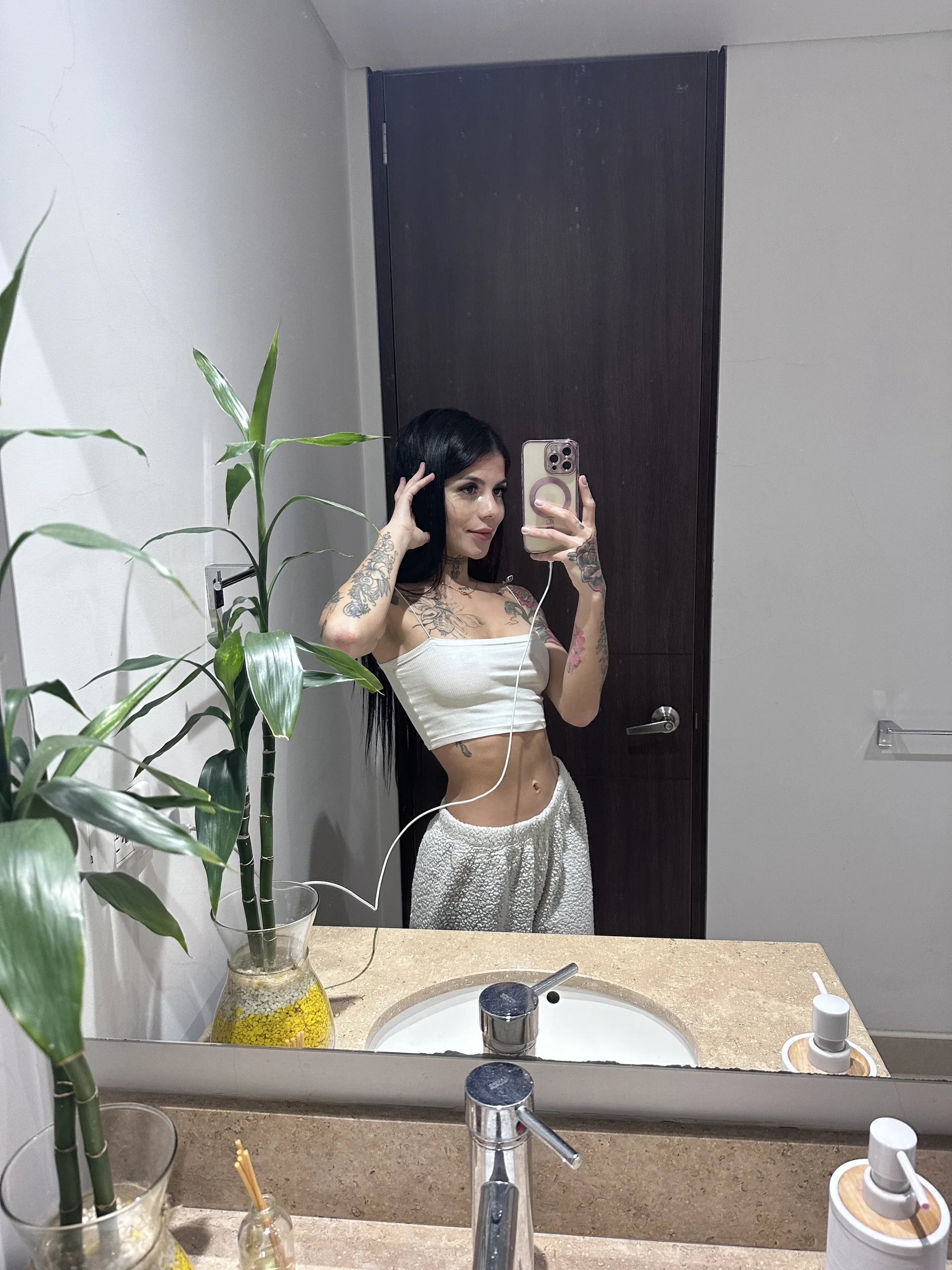 XXX Porn Photo of Nude Lisegg_ 75