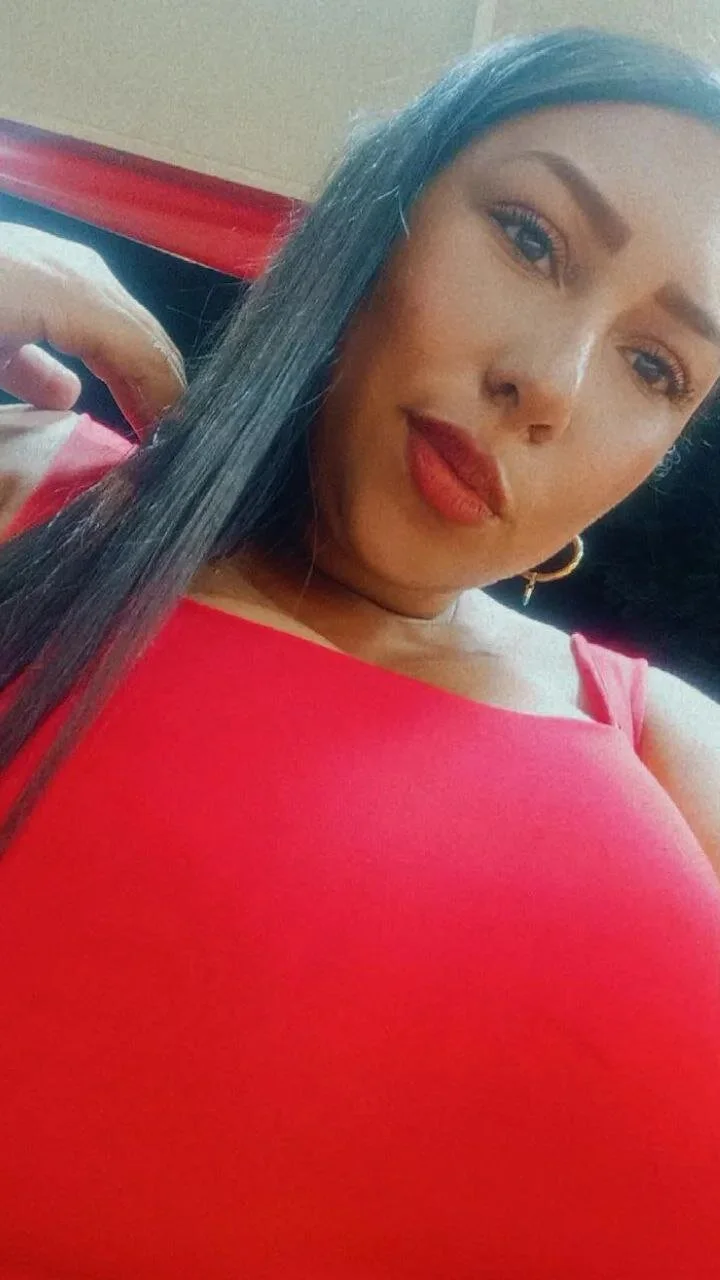 XXX Porn Photo of Nude MileyHudson 7