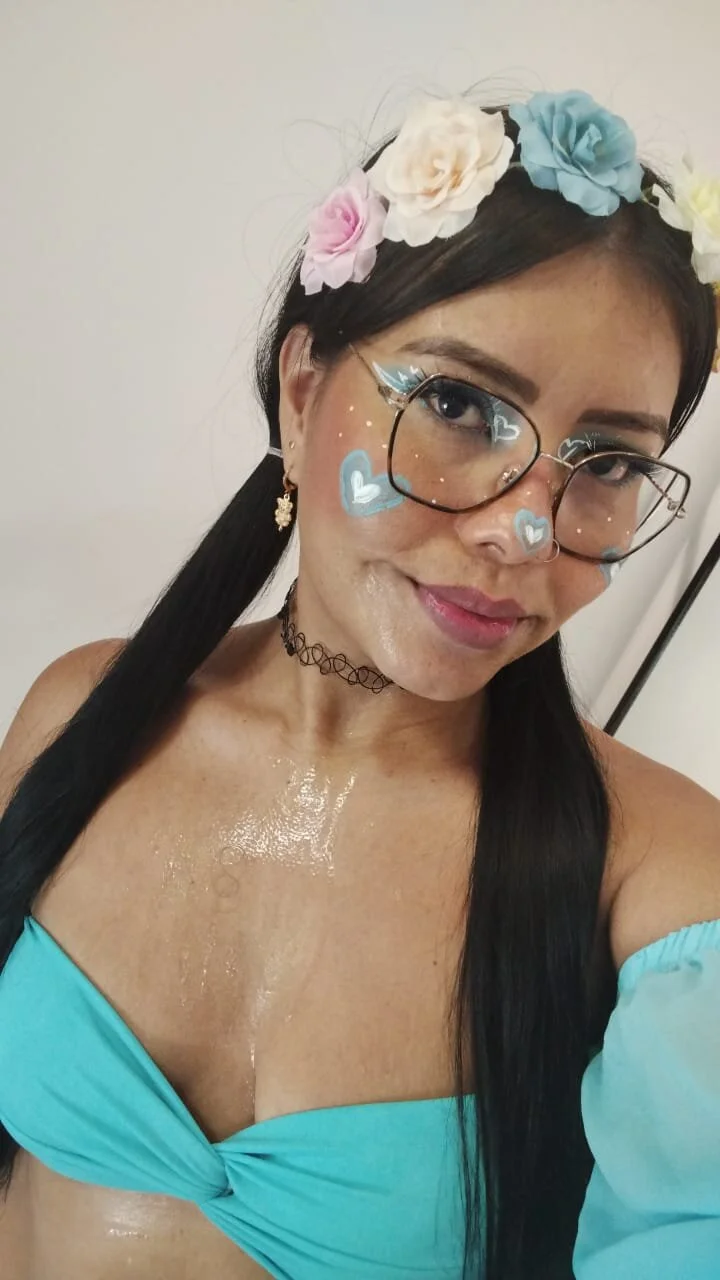 XXX Porn Photo of Nude pocahontas_lantina 23