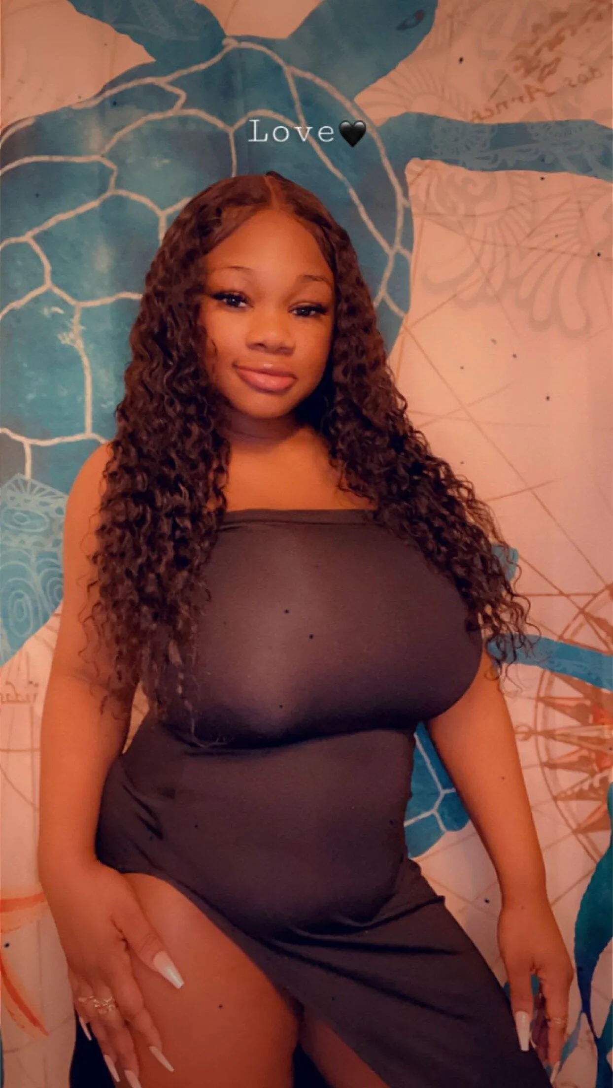 XXX Porn Photo of Nude CharismaaBanx 4