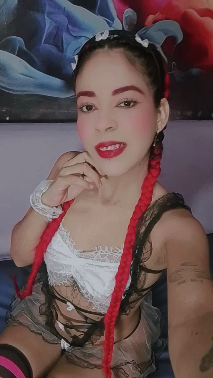 XXX Porn Photo of Nude demon_stil_couple 9