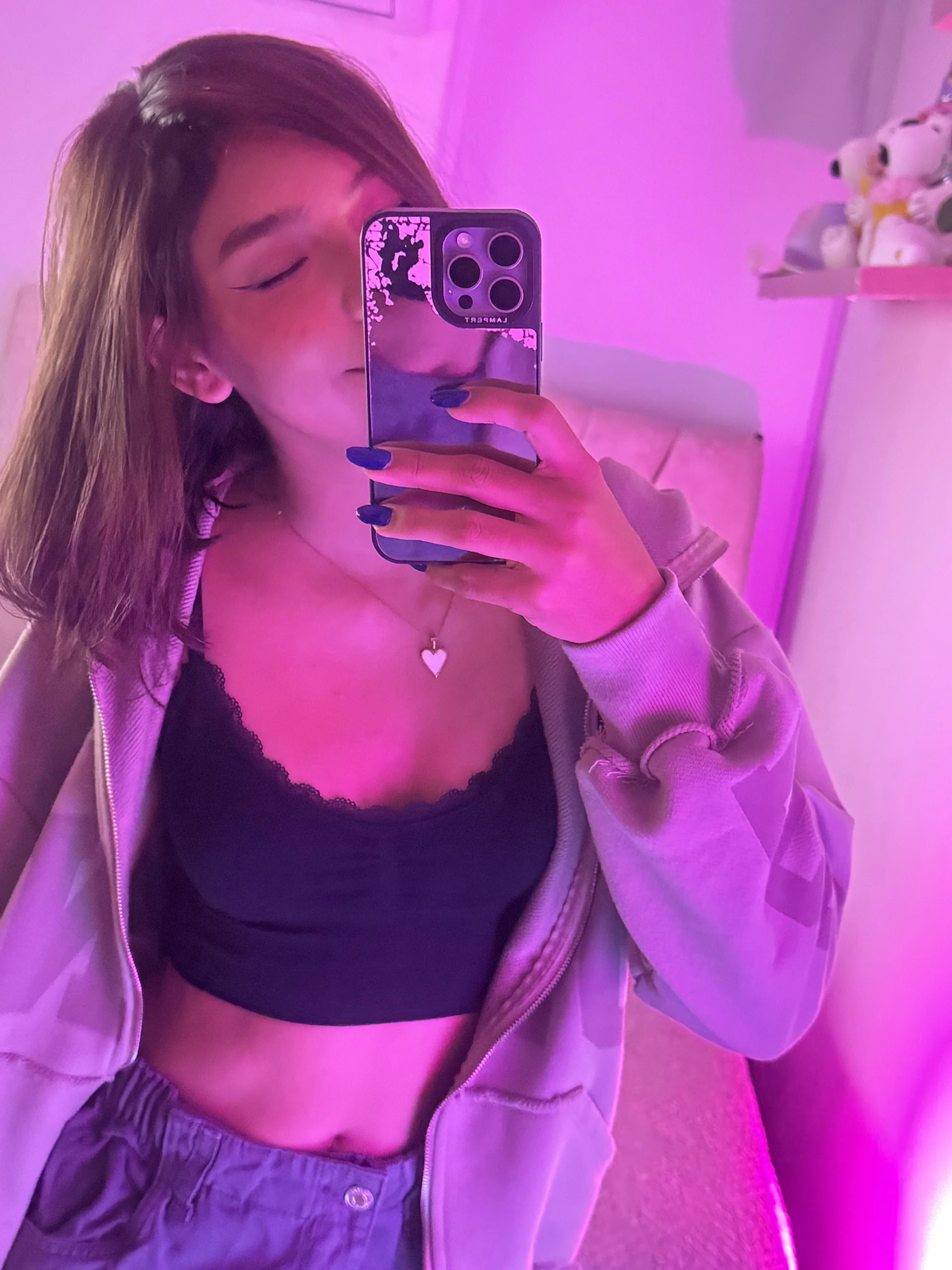 XXX Porn Photo of Nude sweetlittlevenus 69