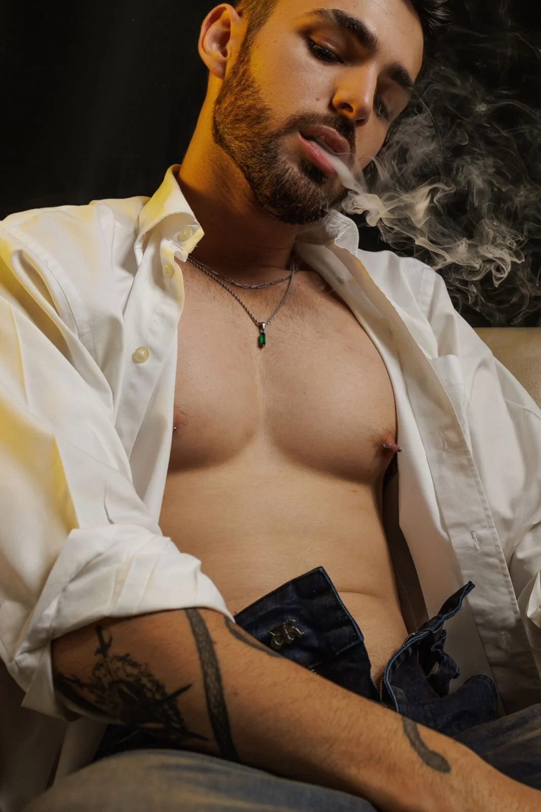XXX Porn Photo of Nude Apolo_lux1 19