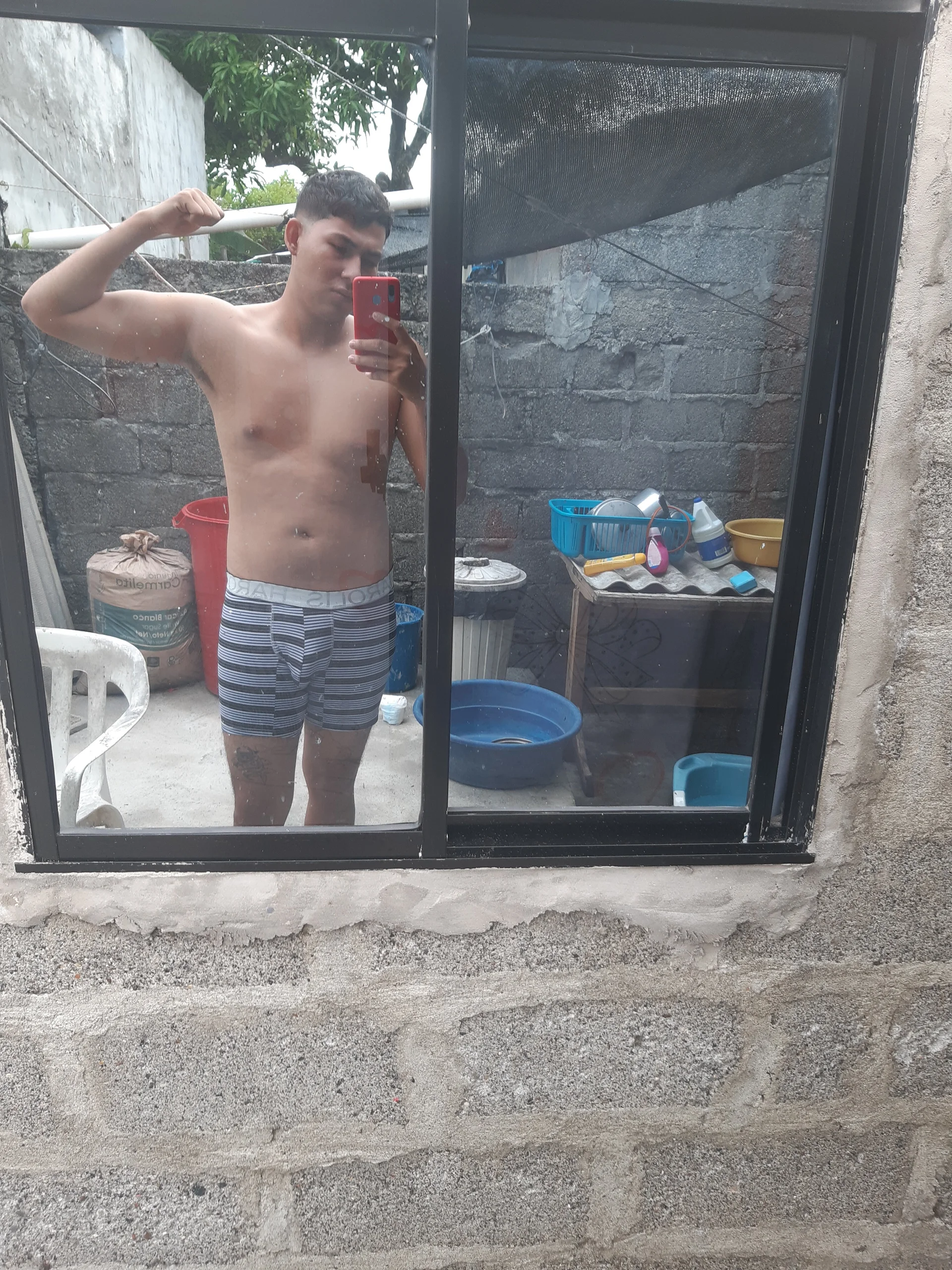 XXX Porn Photo of Nude Mario_Solano 6