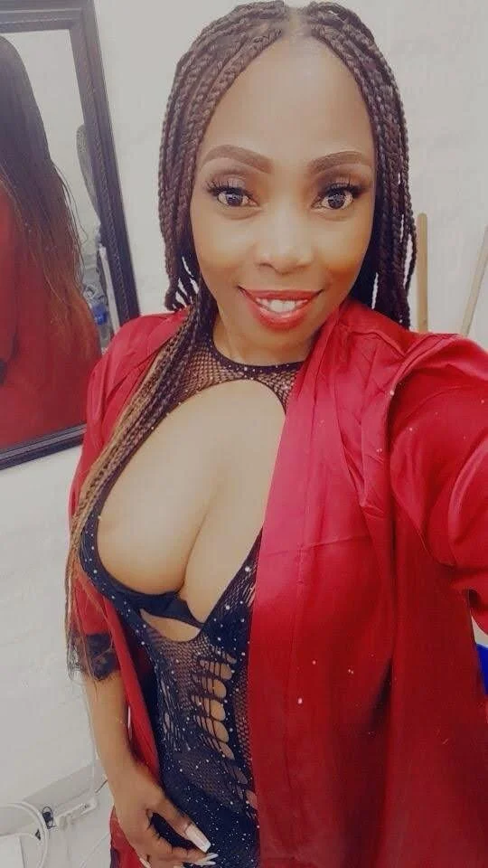 XXX Porn Photo of Nude CURVYMATURED42 2
