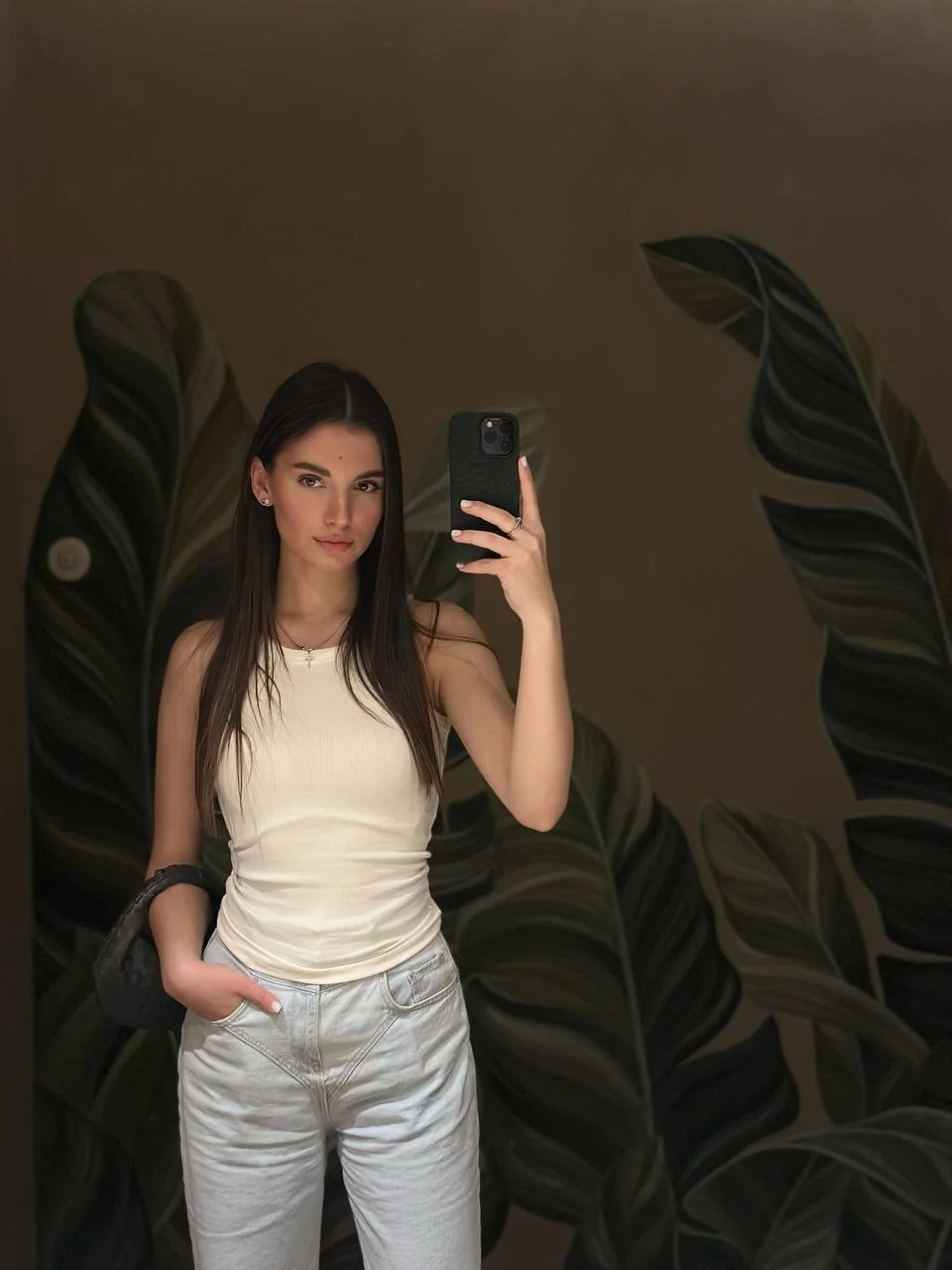 XXX Porn Photo of Nude AllexaG 4