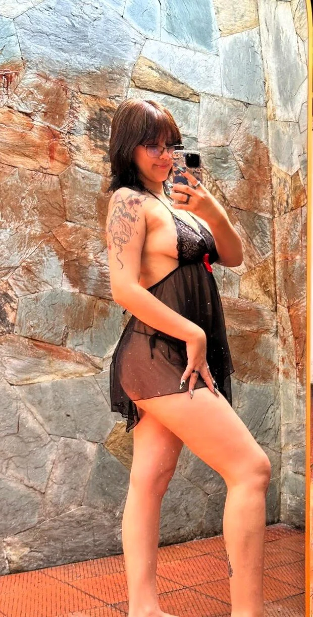 XXX Porn Photo of Nude Notre-dame 21