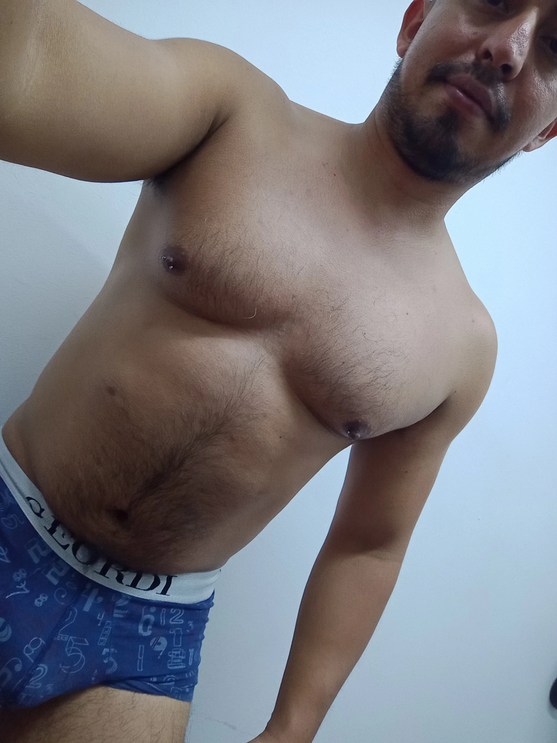 XXX Porn Photo of Nude KalethBigDick 320