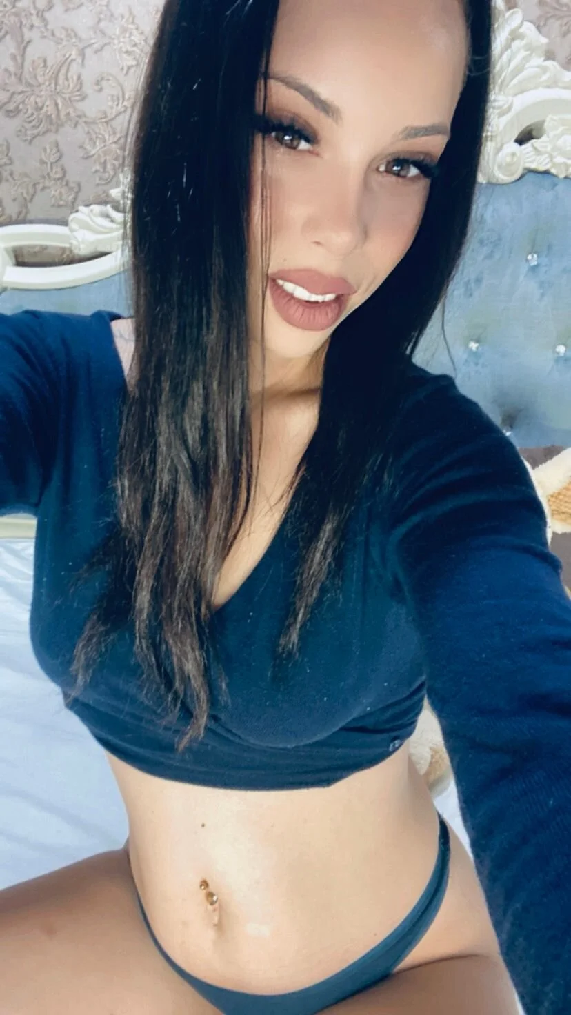 XXX Porn Photo of Nude Ella_Raven 3