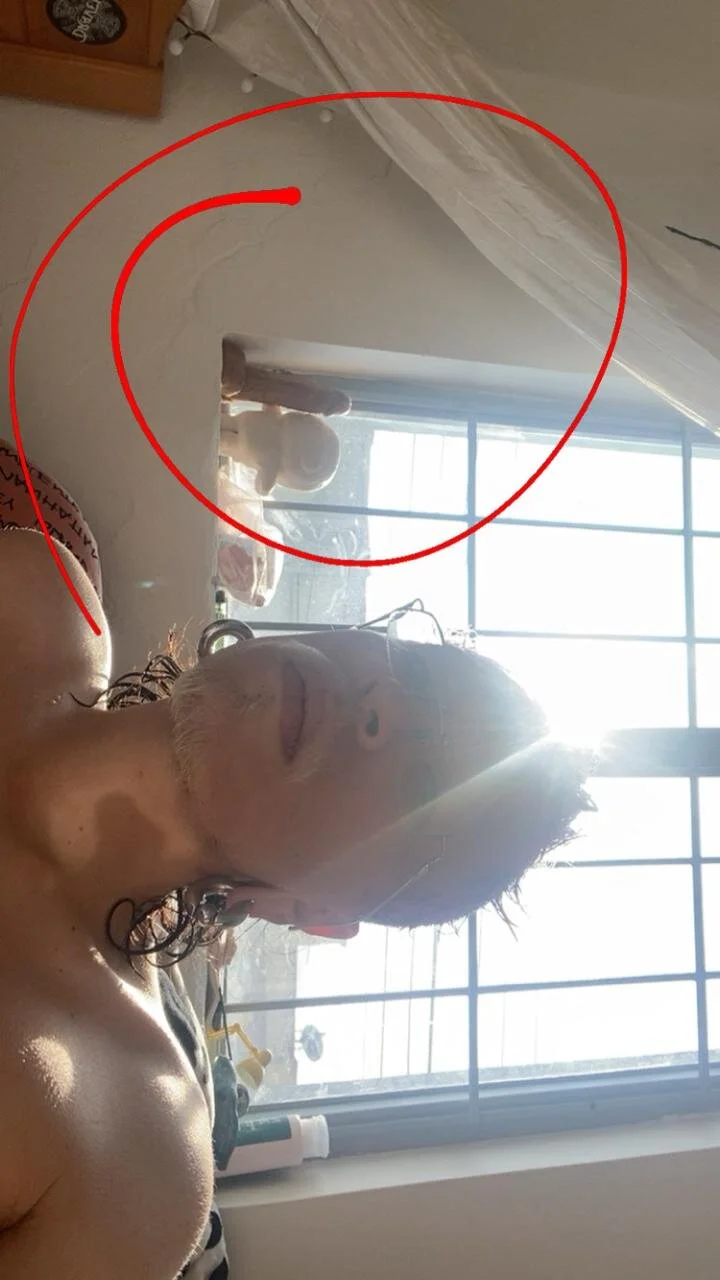 XXX Porn Photo of Nude Ghost_bussy 1