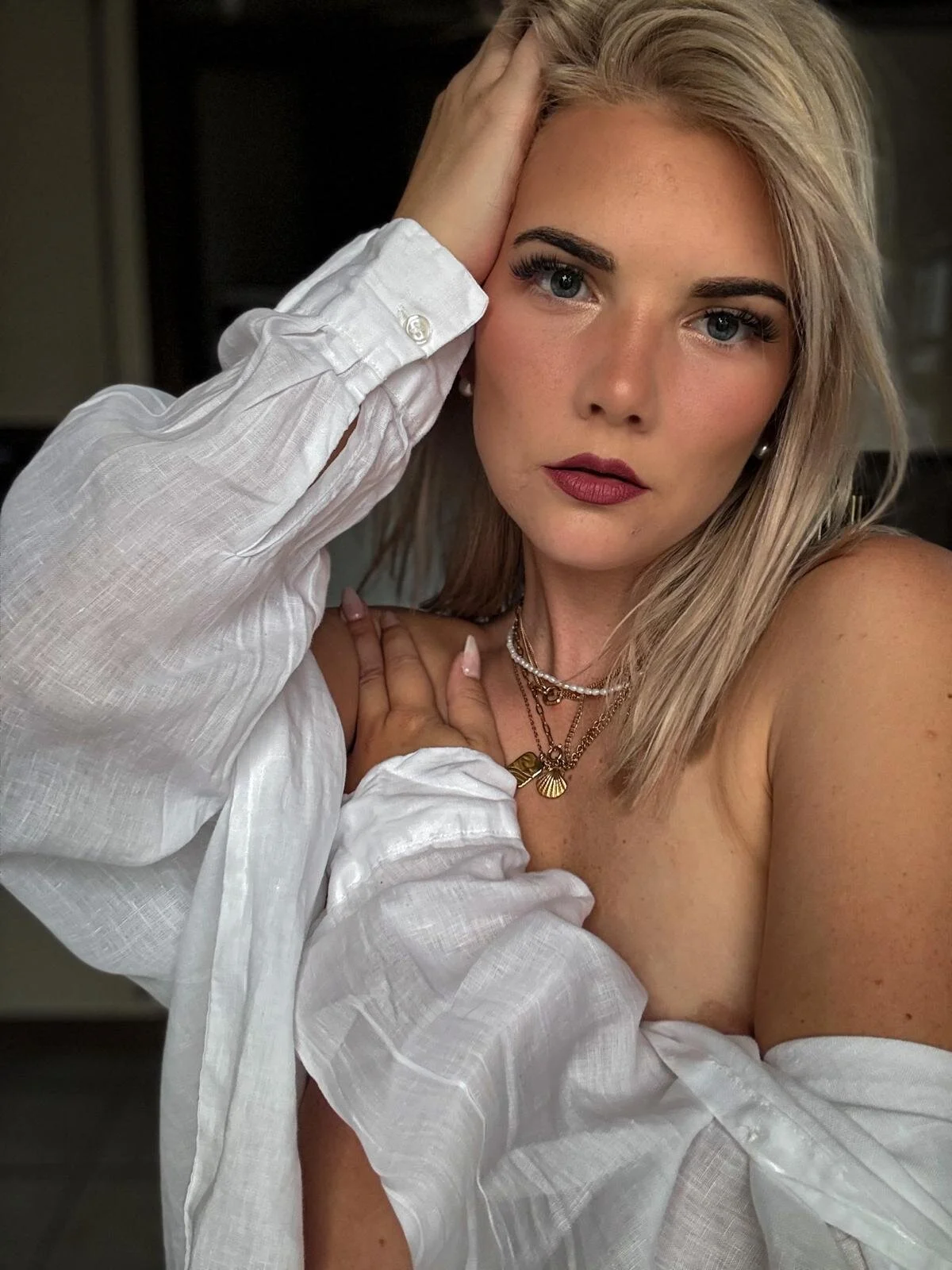 XXX Porn Photo of Nude Foxy_Bite 5