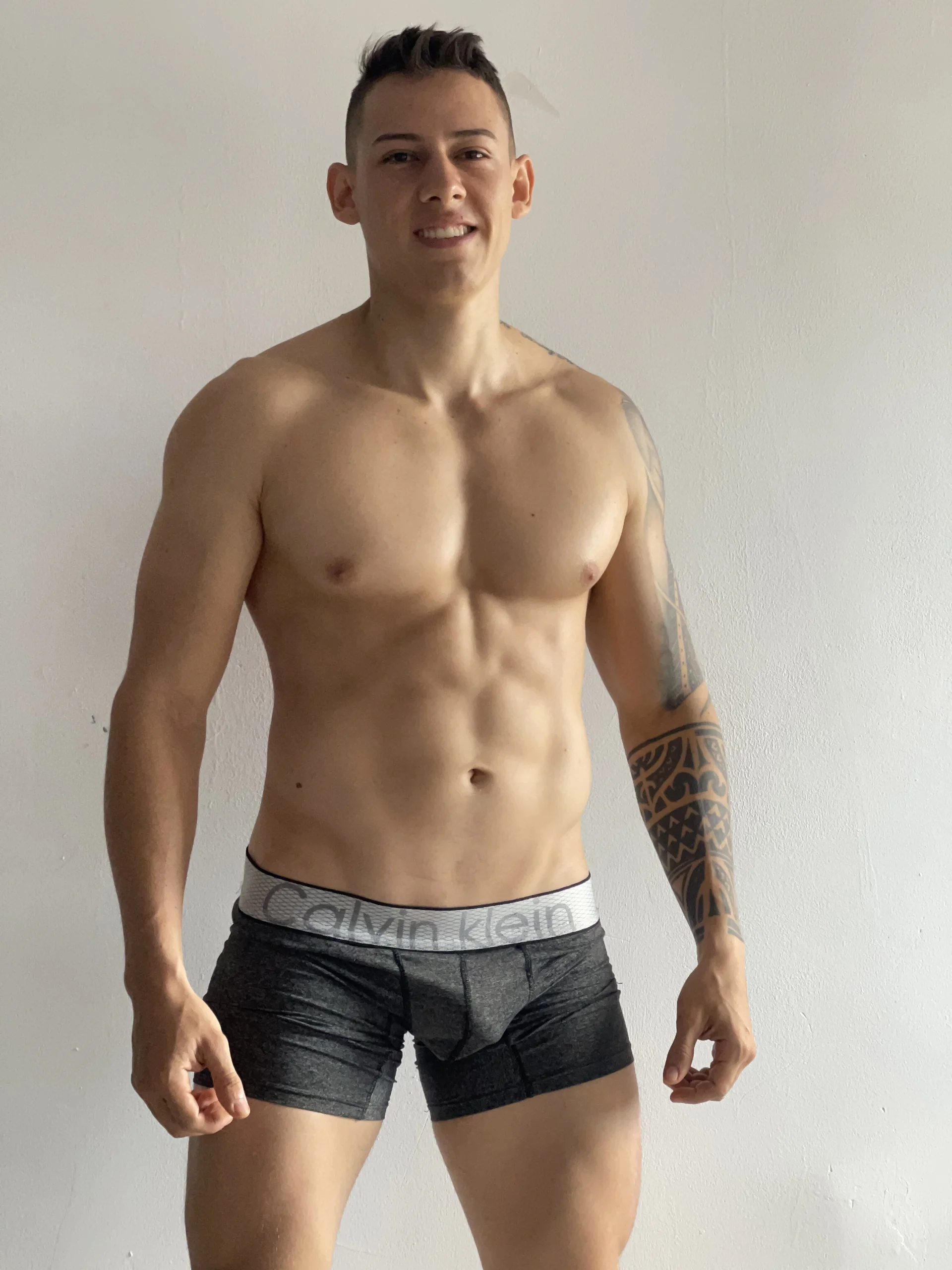 XXX Porn Photo of Nude Muscle_King_Cum 23