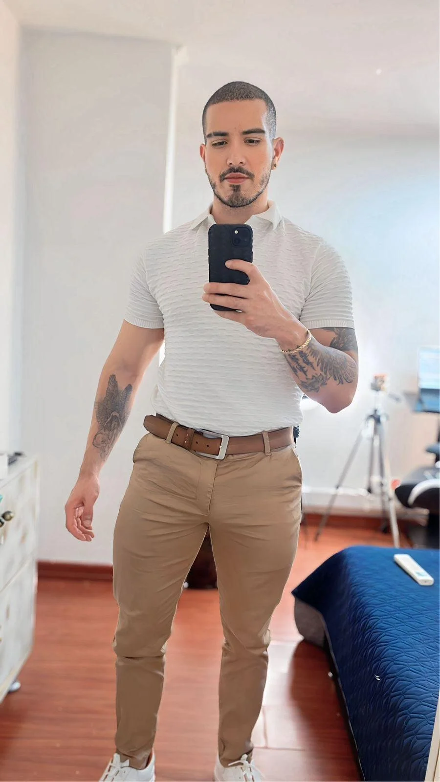 XXX Porn Photo of Nude alejovolkov 11