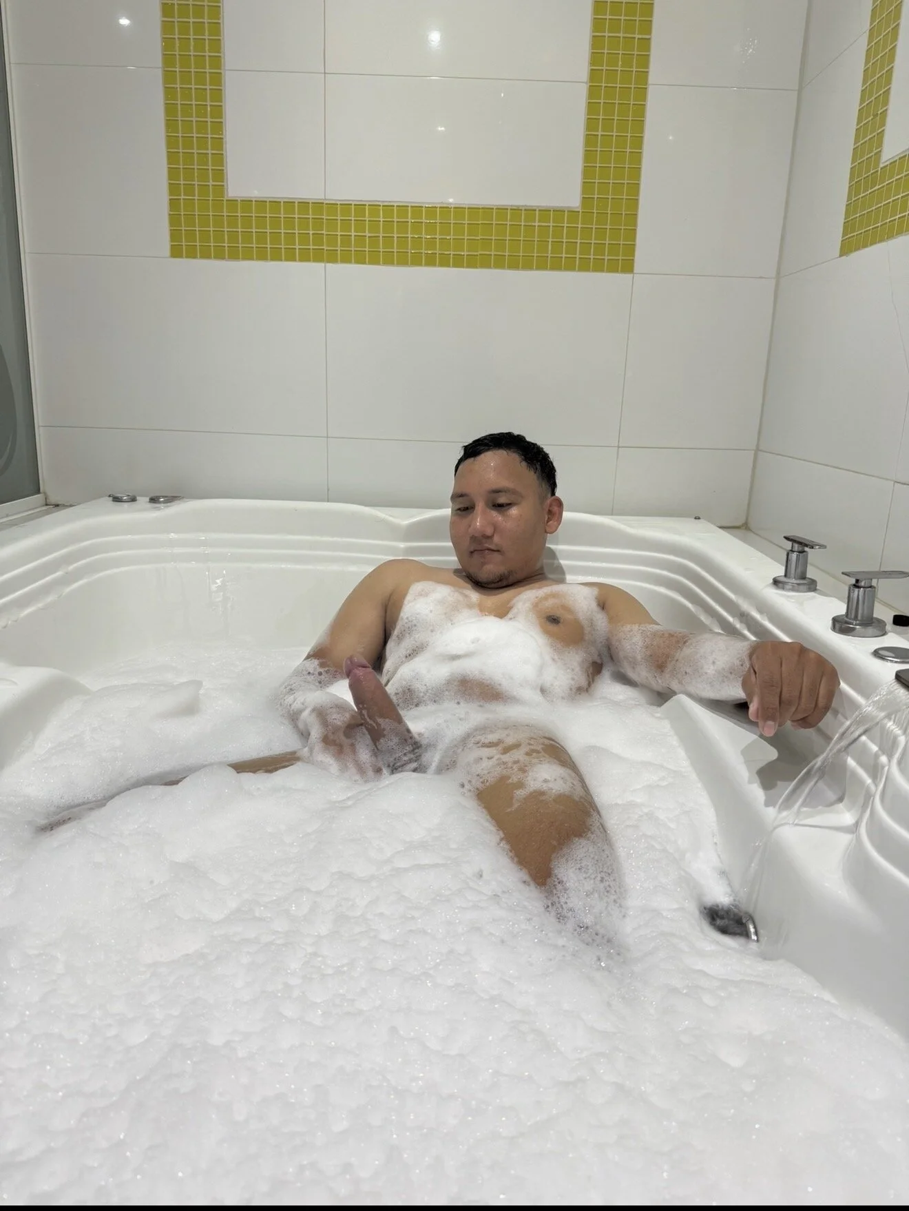 XXX Porn Photo of Nude Andrespraaa 8