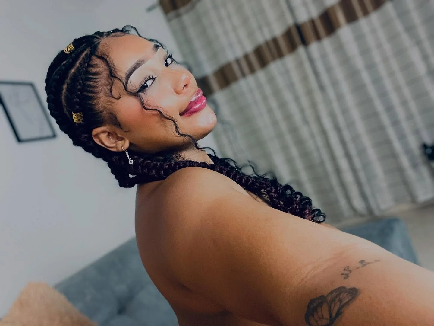 XXX Porn Photo of Nude chantall_smith 8