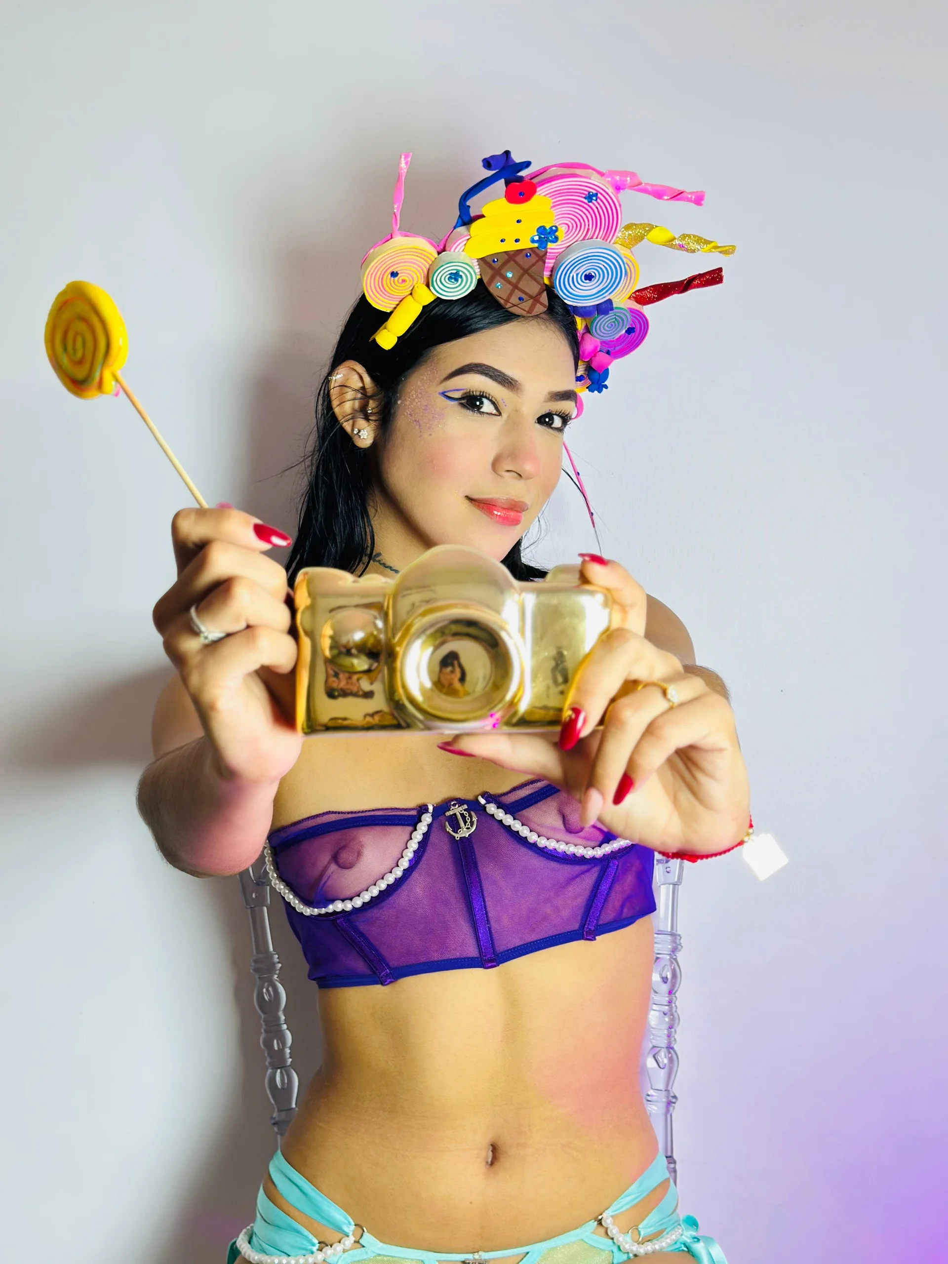XXX Porn Photo of Nude Sassy--Girl 205