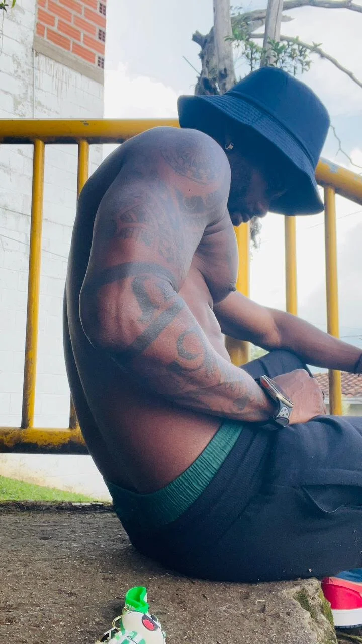 XXX Porn Photo of Nude Mark_Vega 8