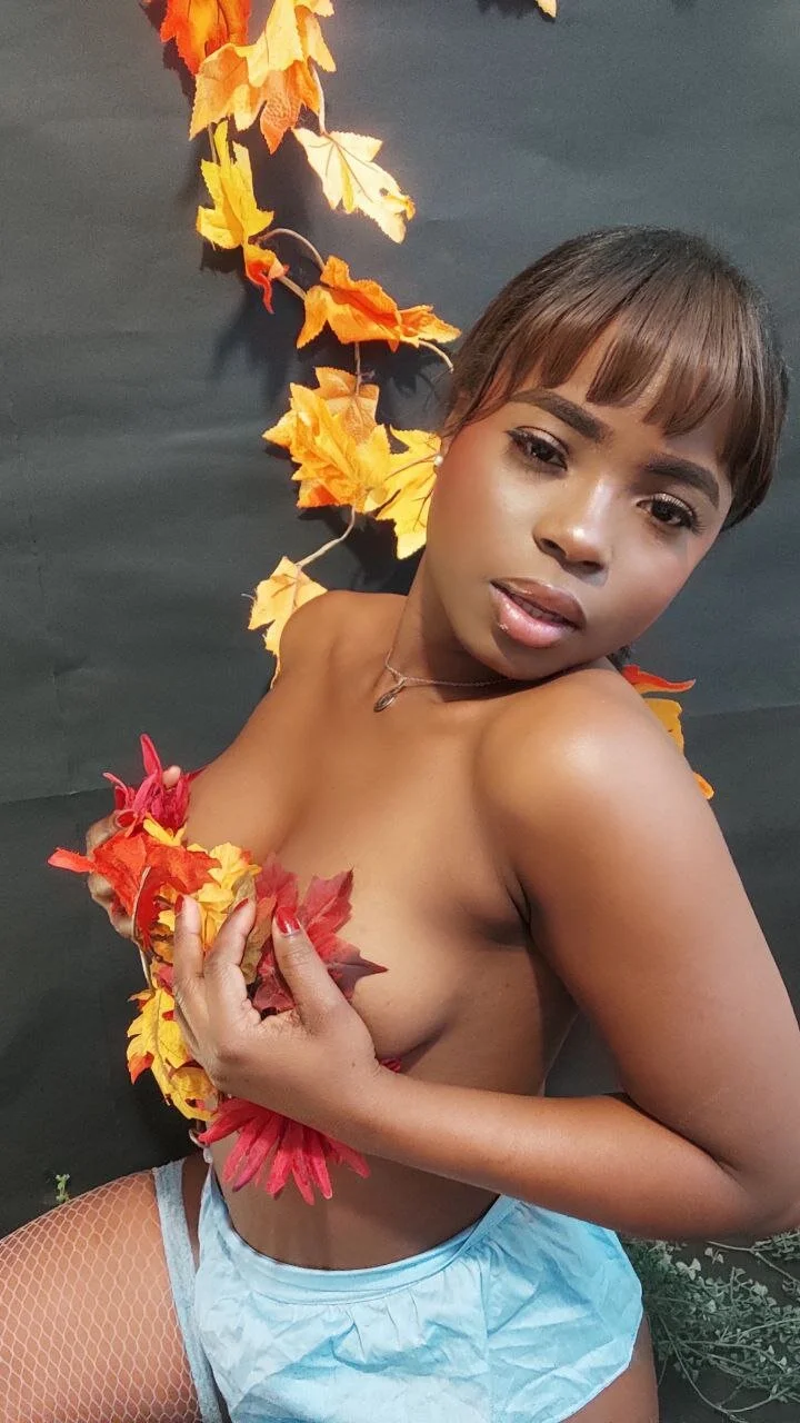 XXX Porn Photo of Nude LindaBird 107