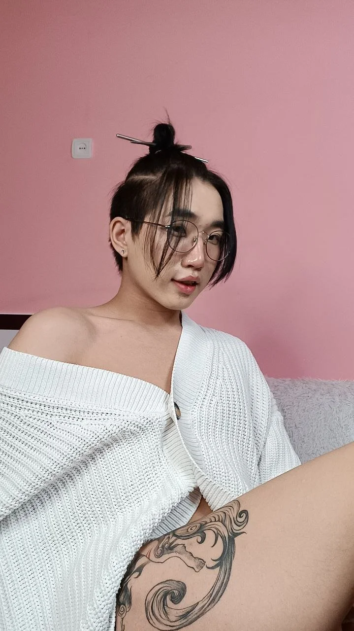 XXX Porn Photo of Nude Ren_yoon 2