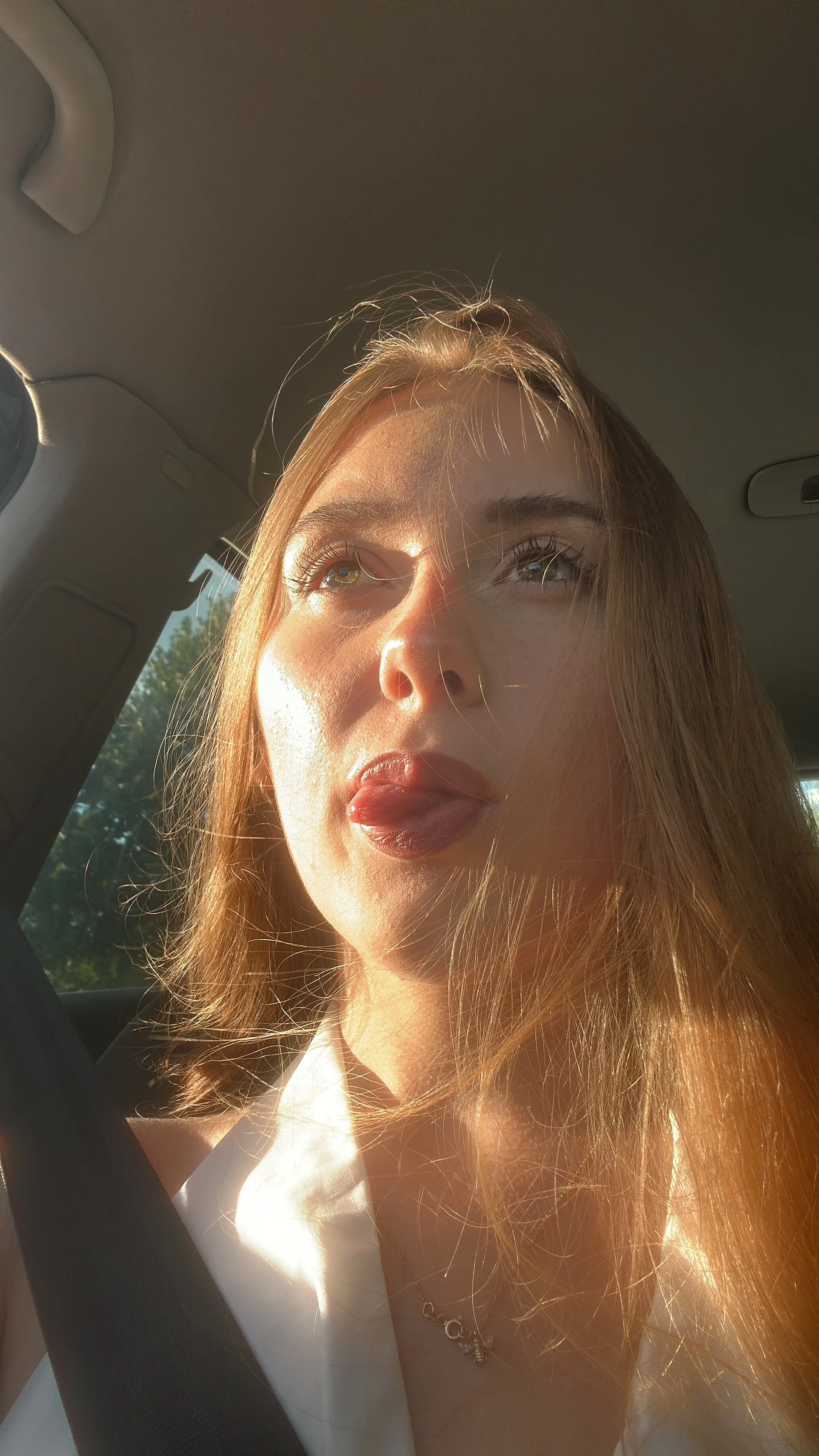 XXX Porn Photo of Nude sweetsophiee20 5