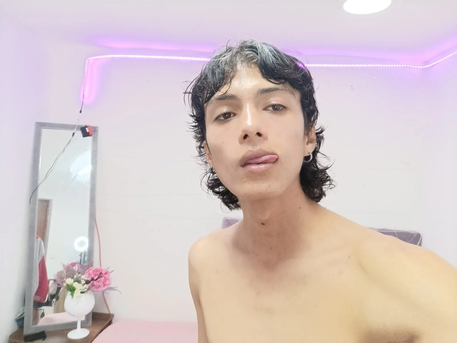 XXX Porn Photo of Nude Lean_Portman 3
