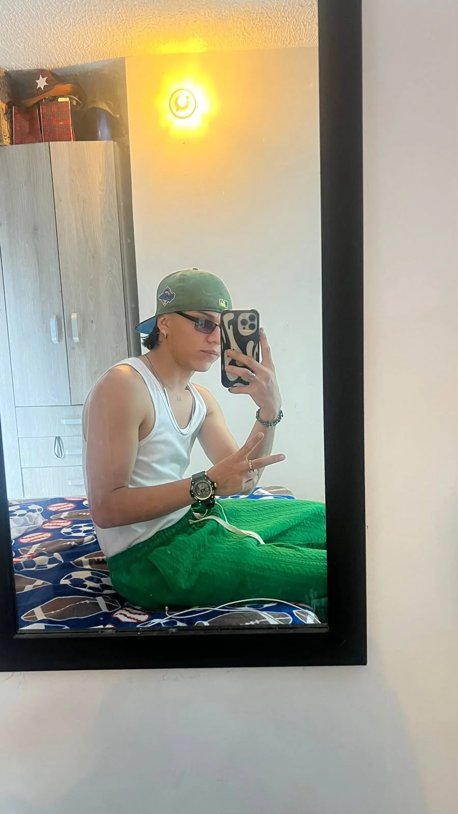 XXX Porn Photo of Nude Anyelo_miuller99 3