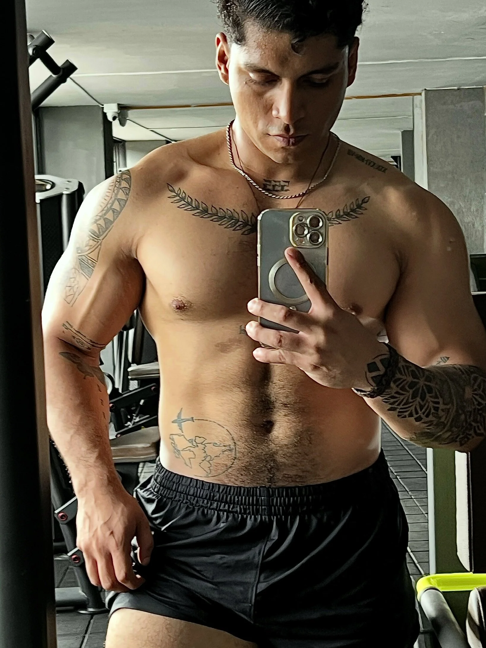 XXX Porn Photo of Nude Nicolasmontoya16 74