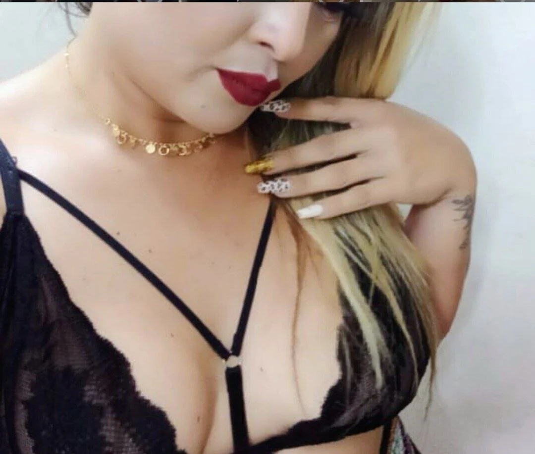 XXX Porn Photo of Nude lucy_estrr 2