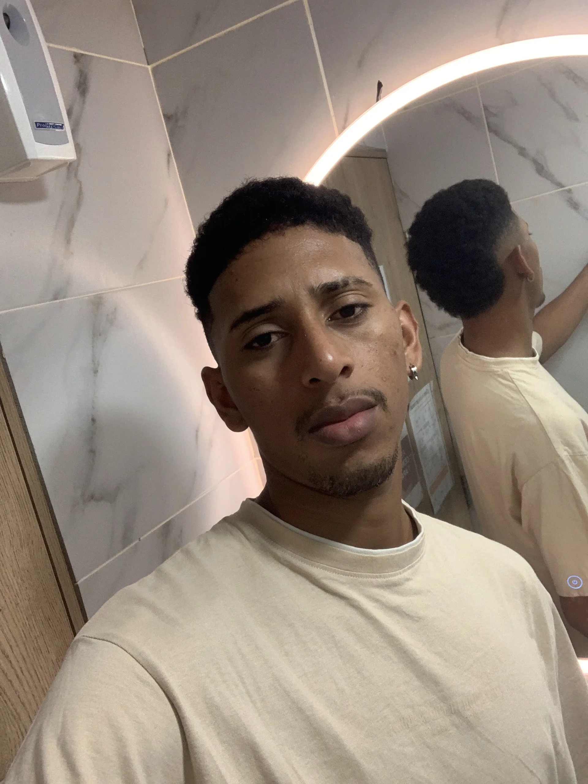 XXX Porn Photo of Nude NigerJosias 3