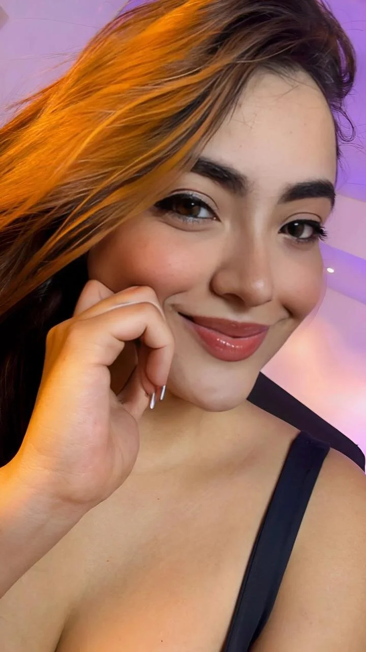 XXX Porn Photo of Nude IsabellaaJoness 97