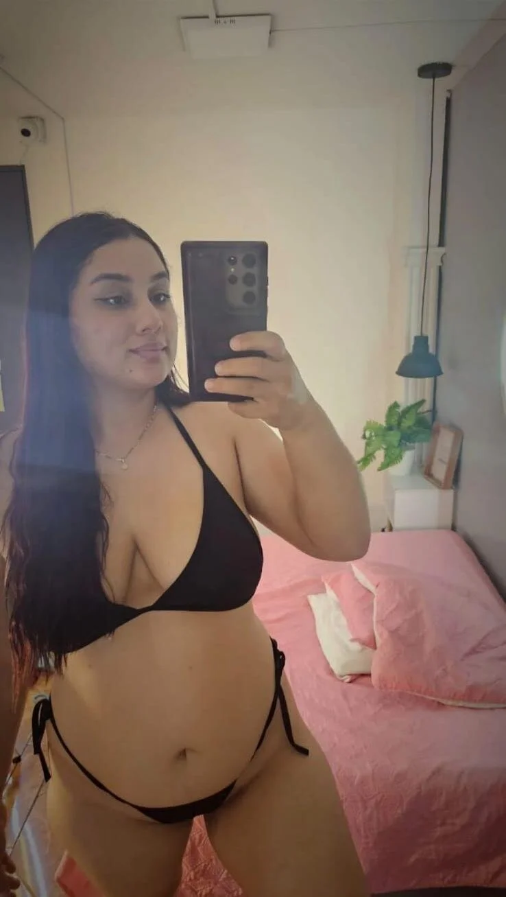 XXX Porn Photo of Nude MiaFoox__ 21