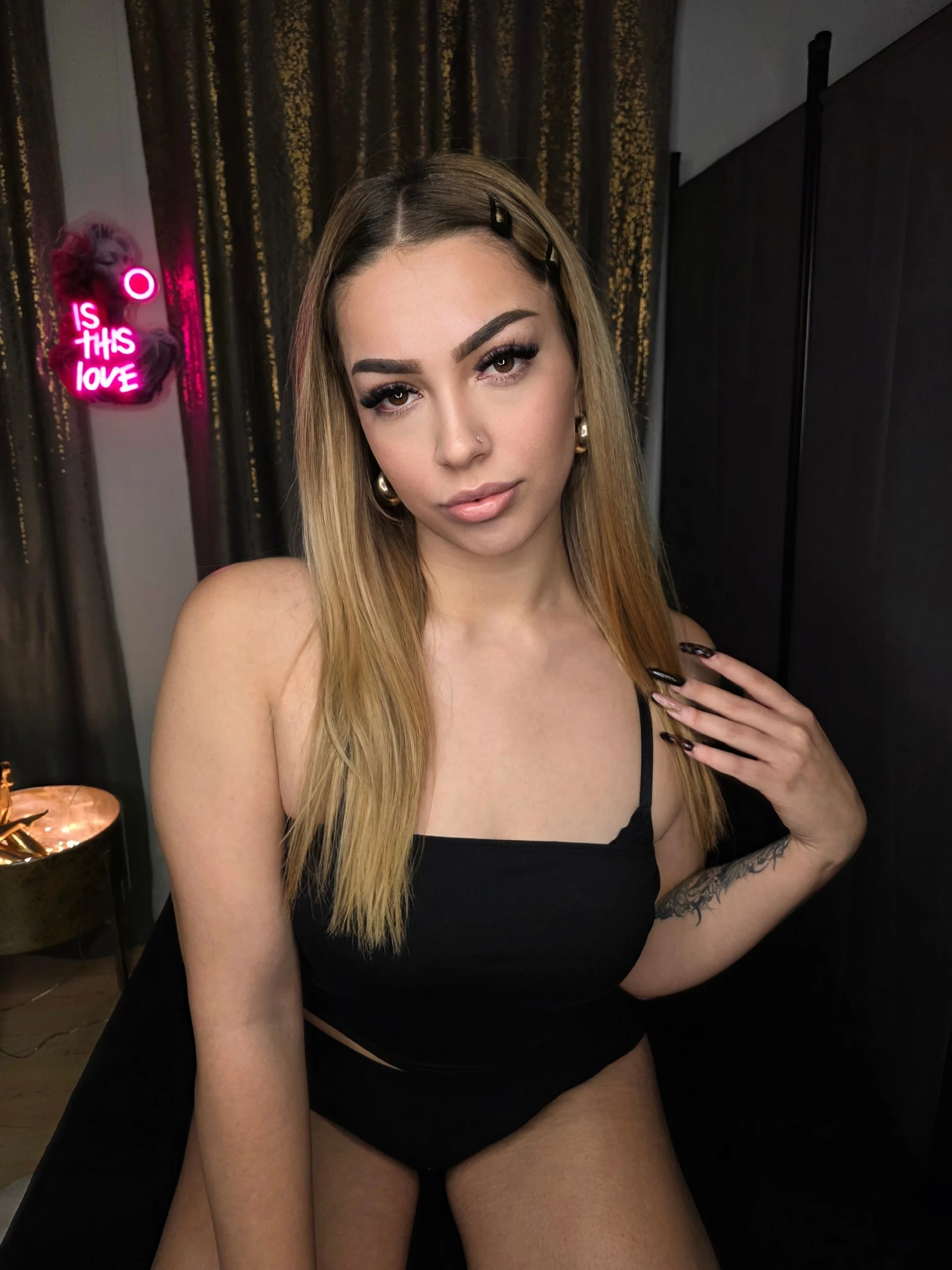 XXX Porn Photo of Nude ZarasPlayground 5