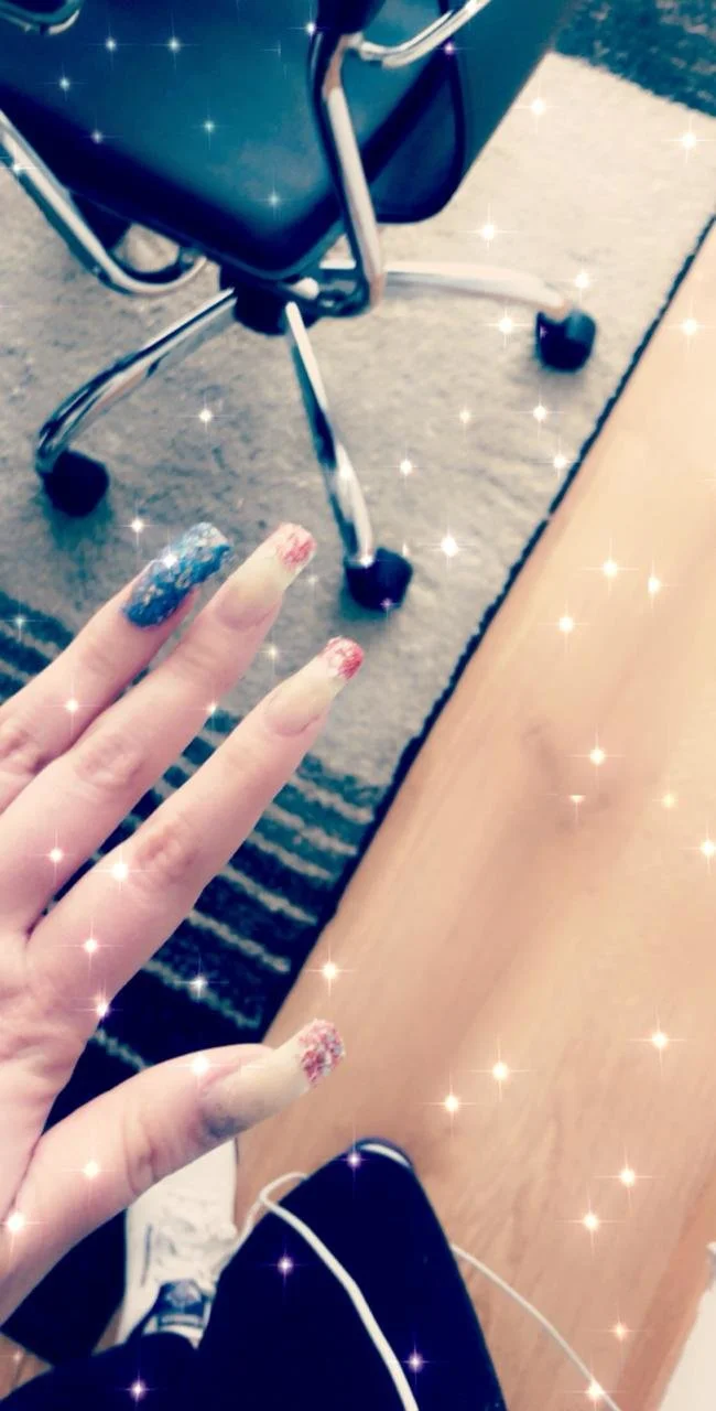XXX Porn Photo of Nude Alirawrz 20