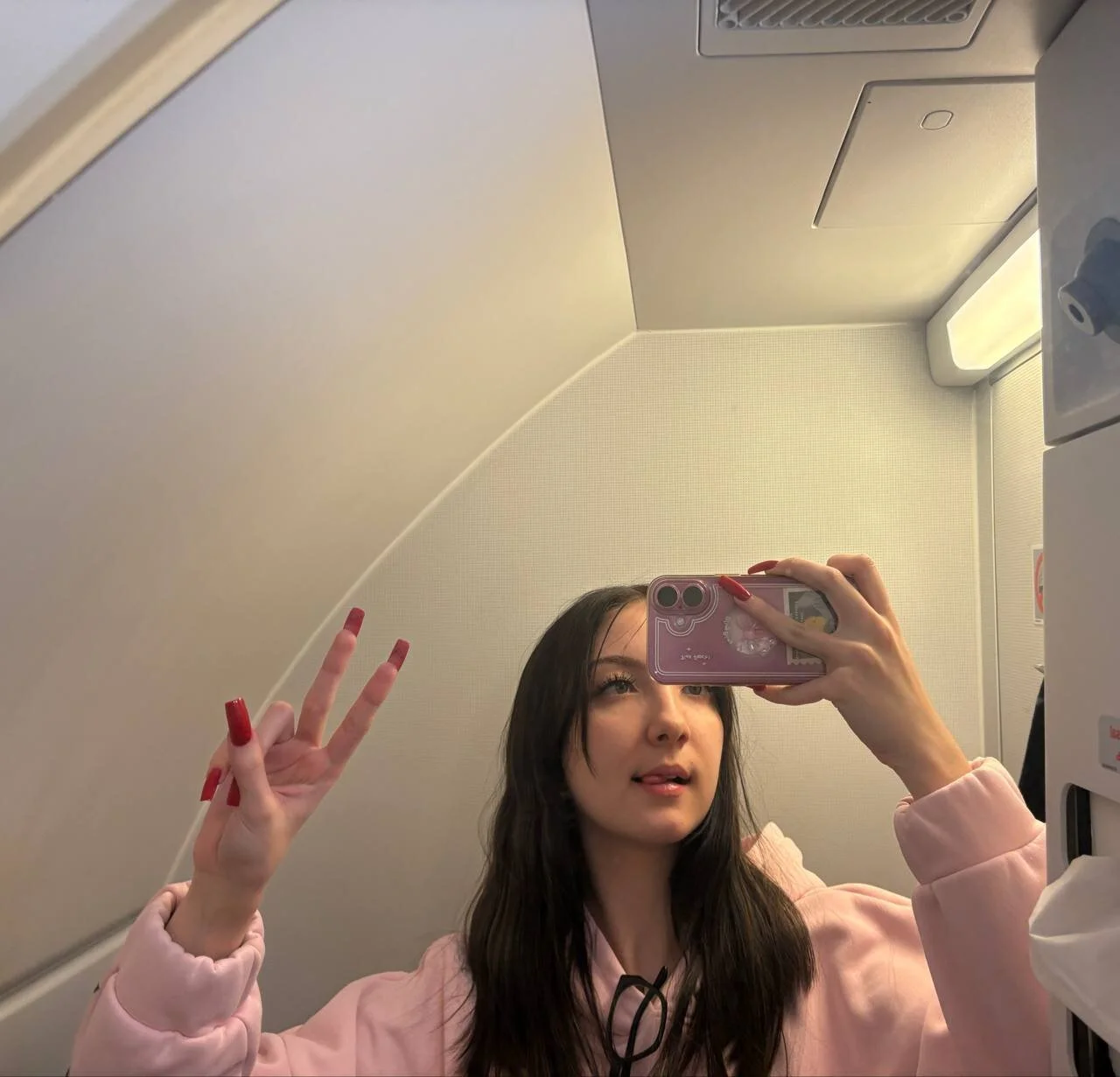 XXX Porn Photo of Nude KarieDeever 2