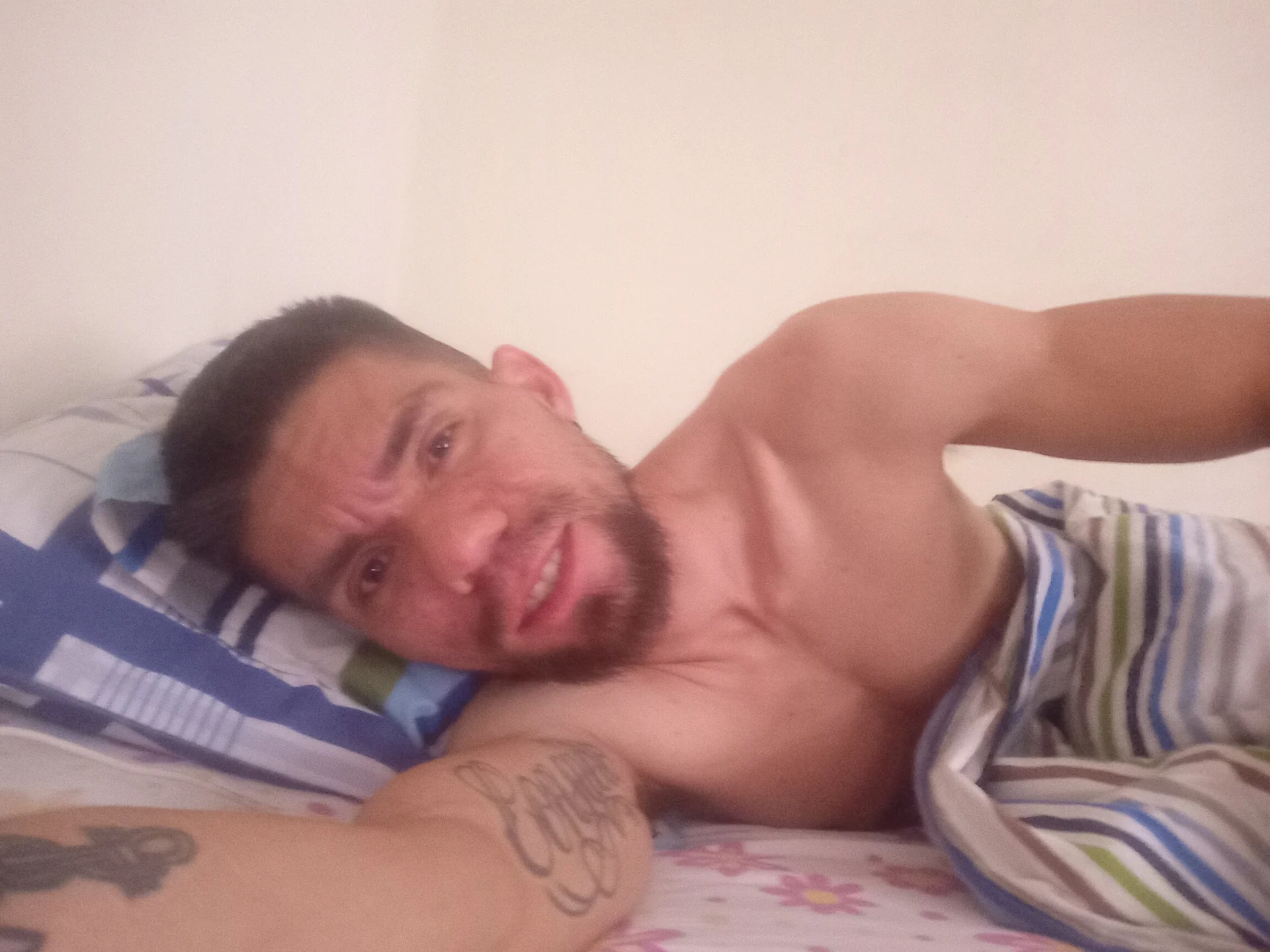 XXX Porn Photo of Nude thomas2wood 15